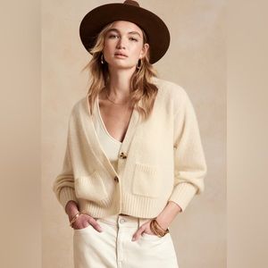 Banana Republic Lilla Brushed Cashmere Cardigan Sweater Ivory Cream XS